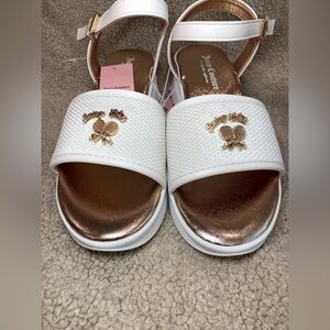 Juicy Couture platform sandals Size 8 - NWT